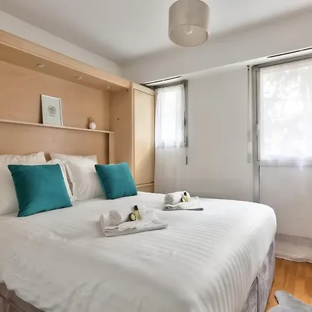 Bel Au Coeur Du 8eme Arrondissement Appartamento