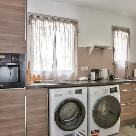 Bel Au Coeur Du 8eme Arrondissement Appartamento *
