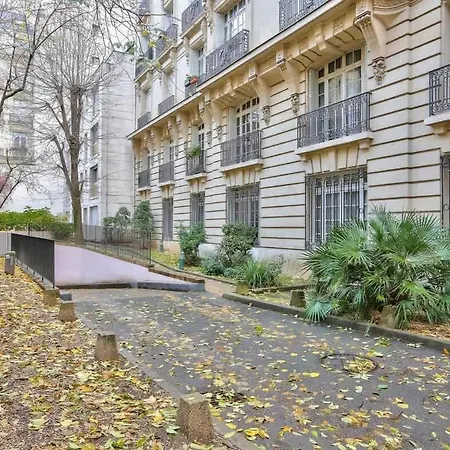 Bel Au Coeur Du 8eme Arrondissement Appartamento *